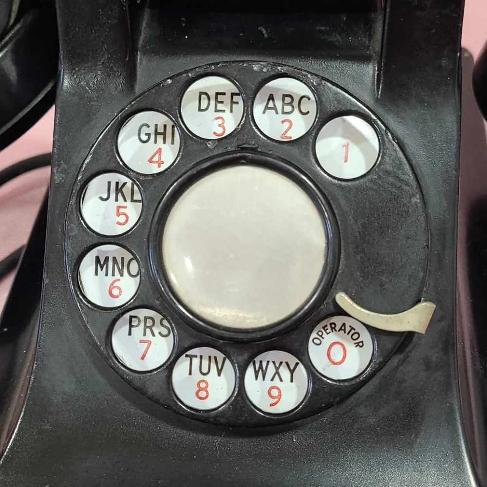 Vintage Rotary Dial Desk Phone
